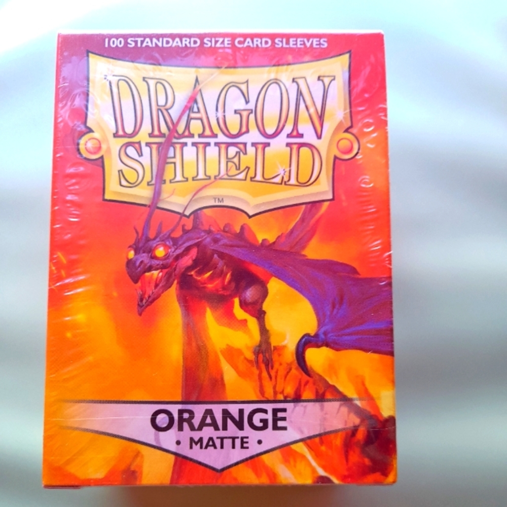Dragon Sheild 100 Count Matte Sleeves